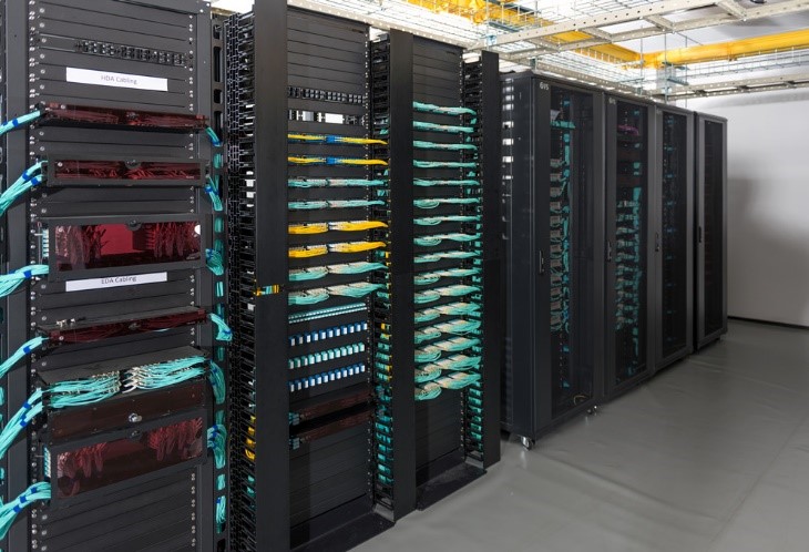 server-rack-arrangement3