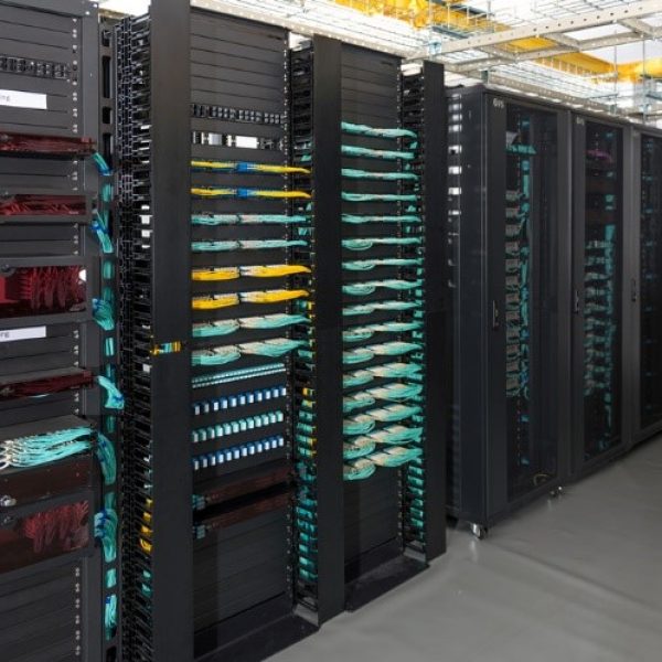 server-rack-arrangement3